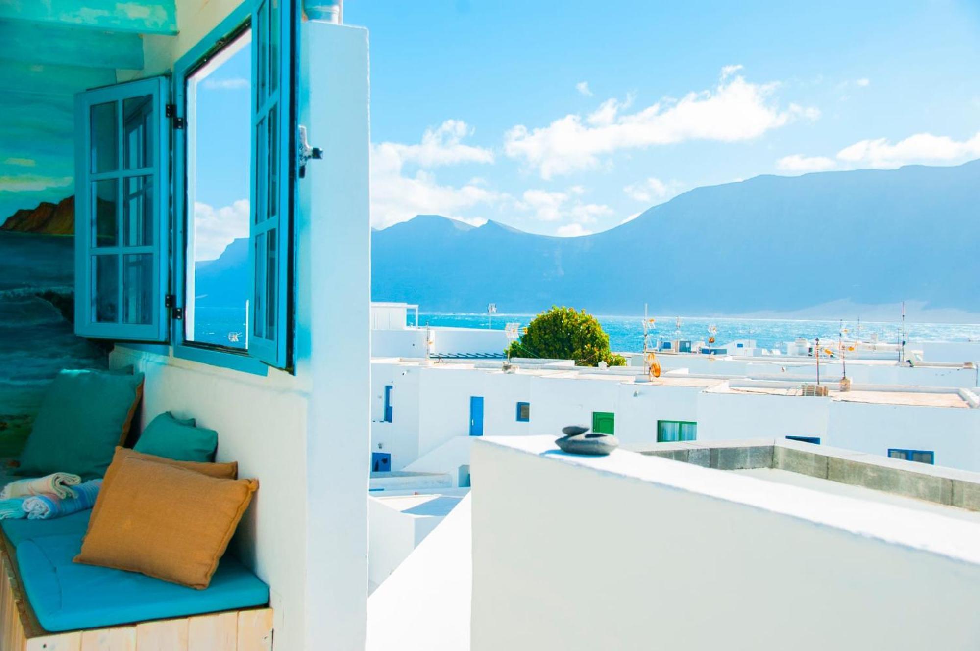 Atico Surf Apartment Famara Exterior photo