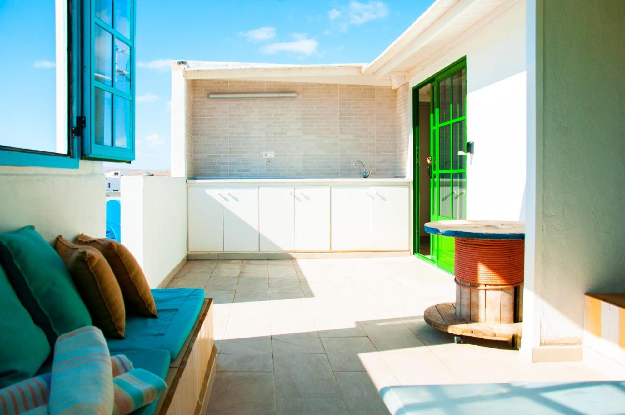 Atico Surf Apartment Famara Exterior photo